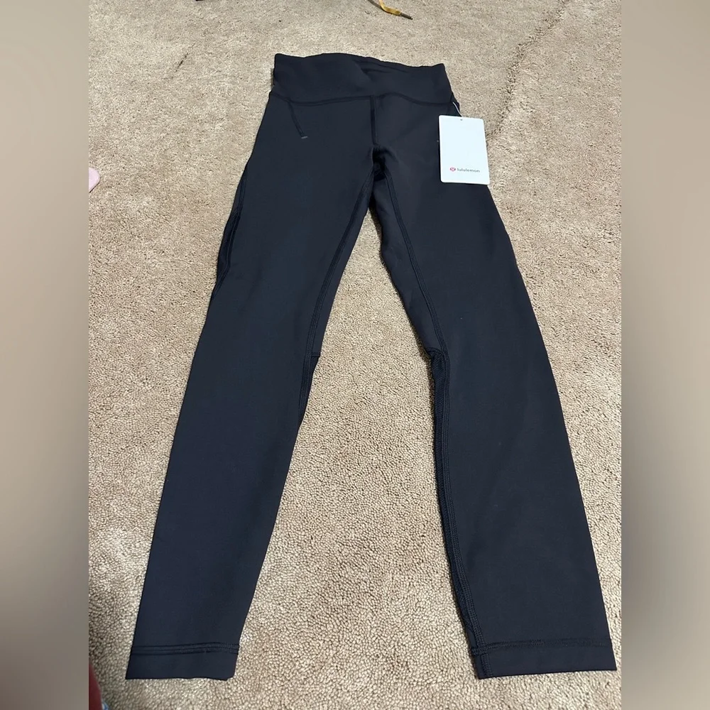 NWT lulu leggings size 2 - Picture 1 of 6